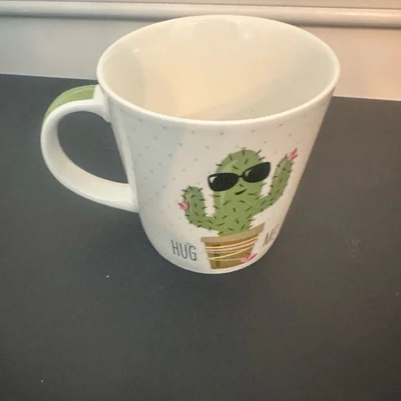 Cactus Design White Mug - Picture 3 of 5